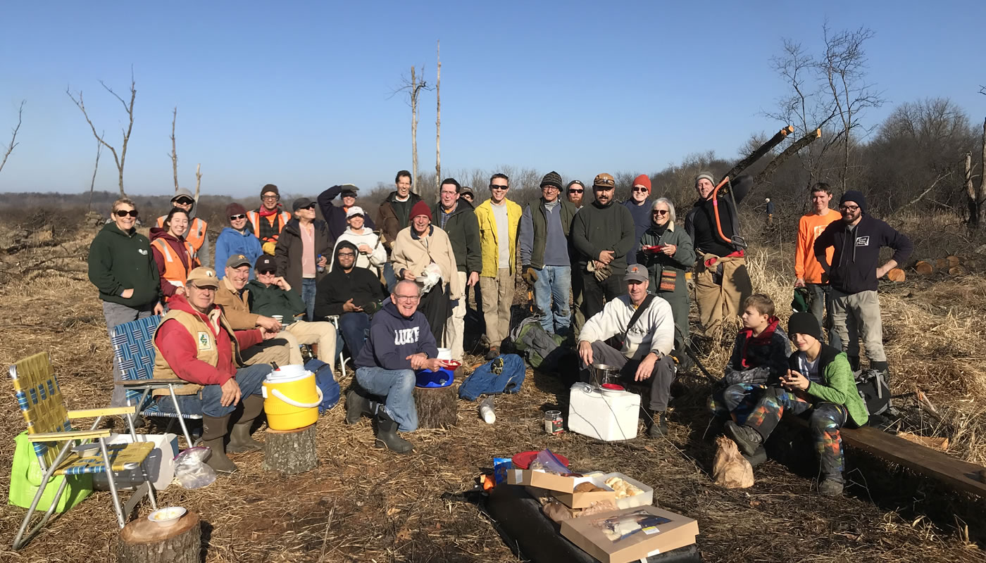 a group of volunteers at Spring Lake. Photo by Kris DaPra.