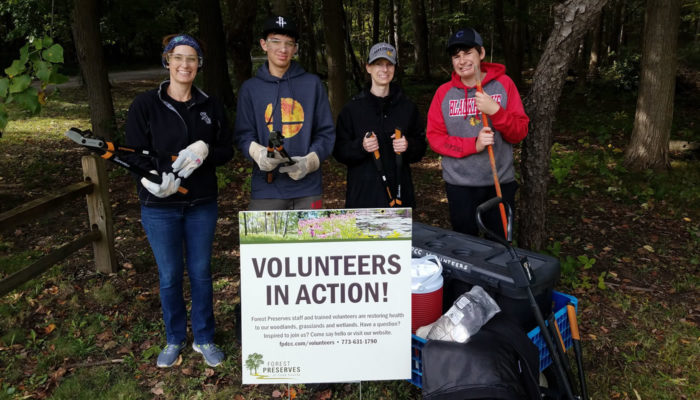 volunteers at River Trail Nature Center